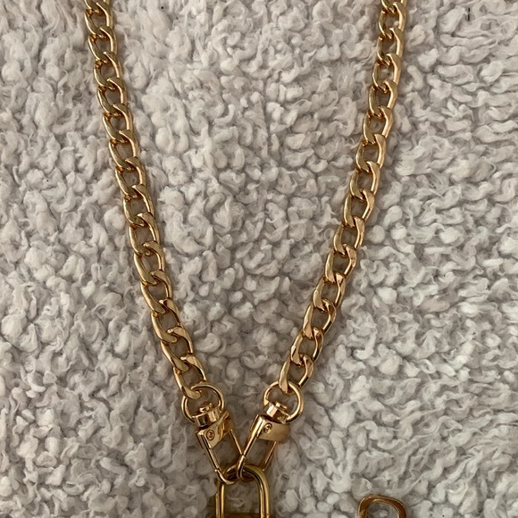 Louis Vuitton Lock and Key - Picture 12 of 15